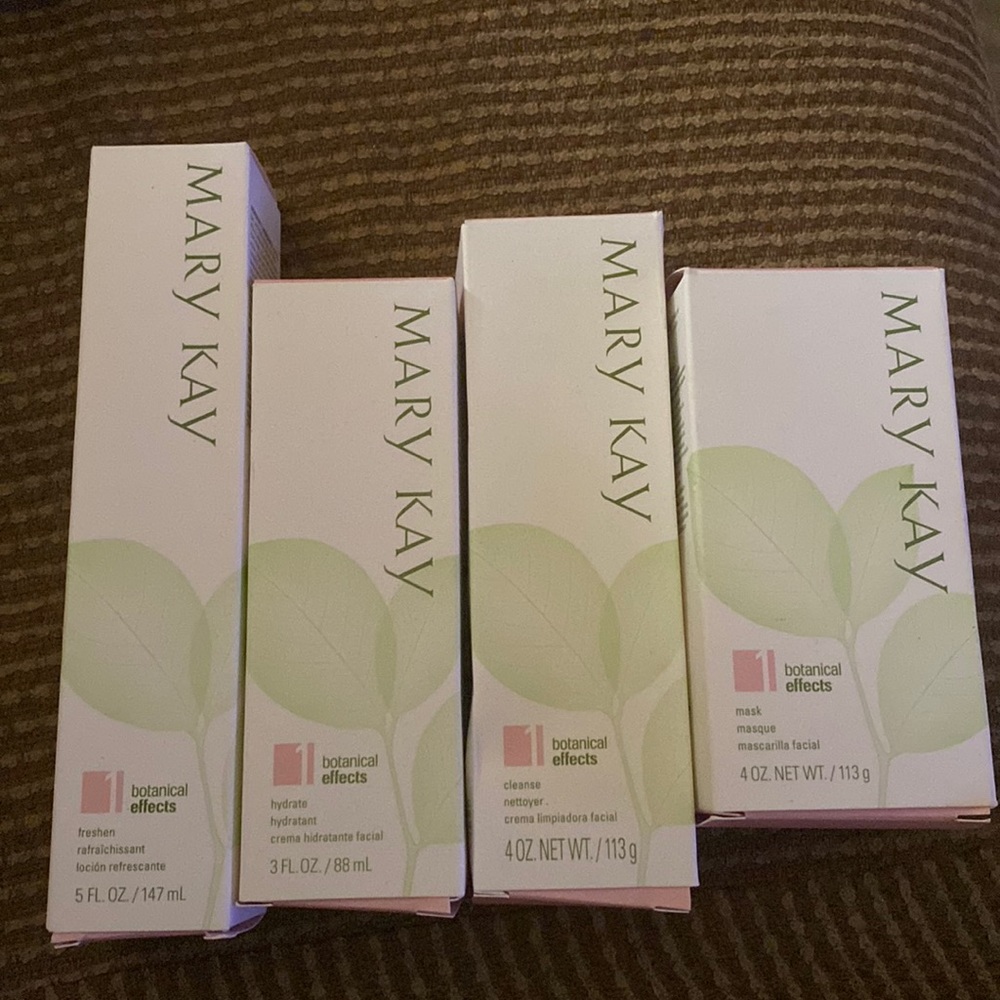 Mary Kay Botanical Effect 4 piece set